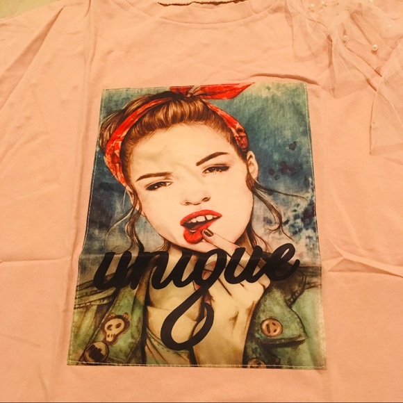 💞Graphic Tee💞 - Picture 4 of 7